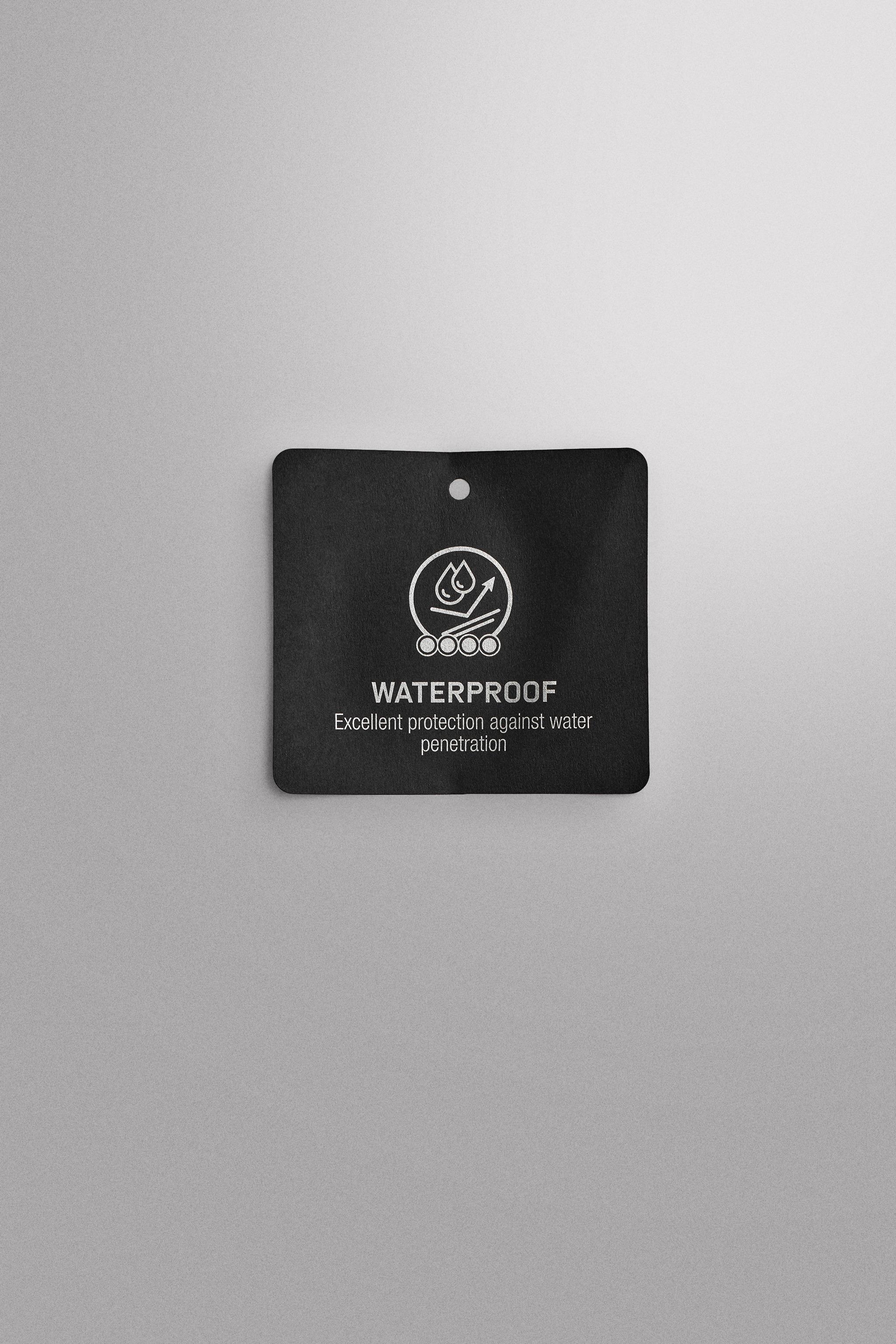 TECHNICAL SHELL WATERPROOF PANTS